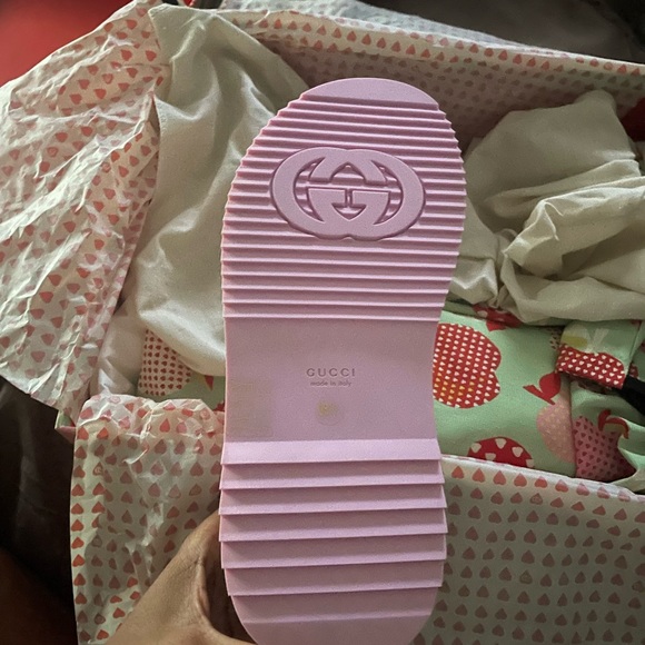 Gucci slides - Picture 2 of 6